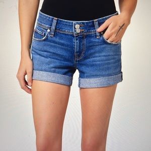 Hudson Croxley Mid-Rise Short Never Worn!!!